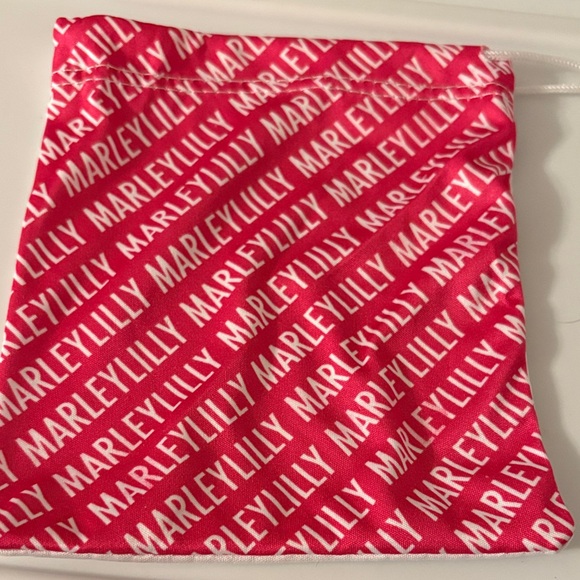 Marleylilly 7 piece travel bags. Leopard Print Makeup bag - Picture 13 of 14